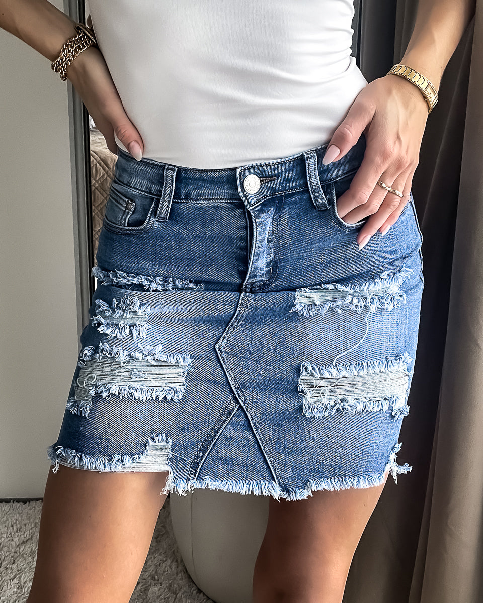 Ripped kort nederdel med stræk - Lys blå