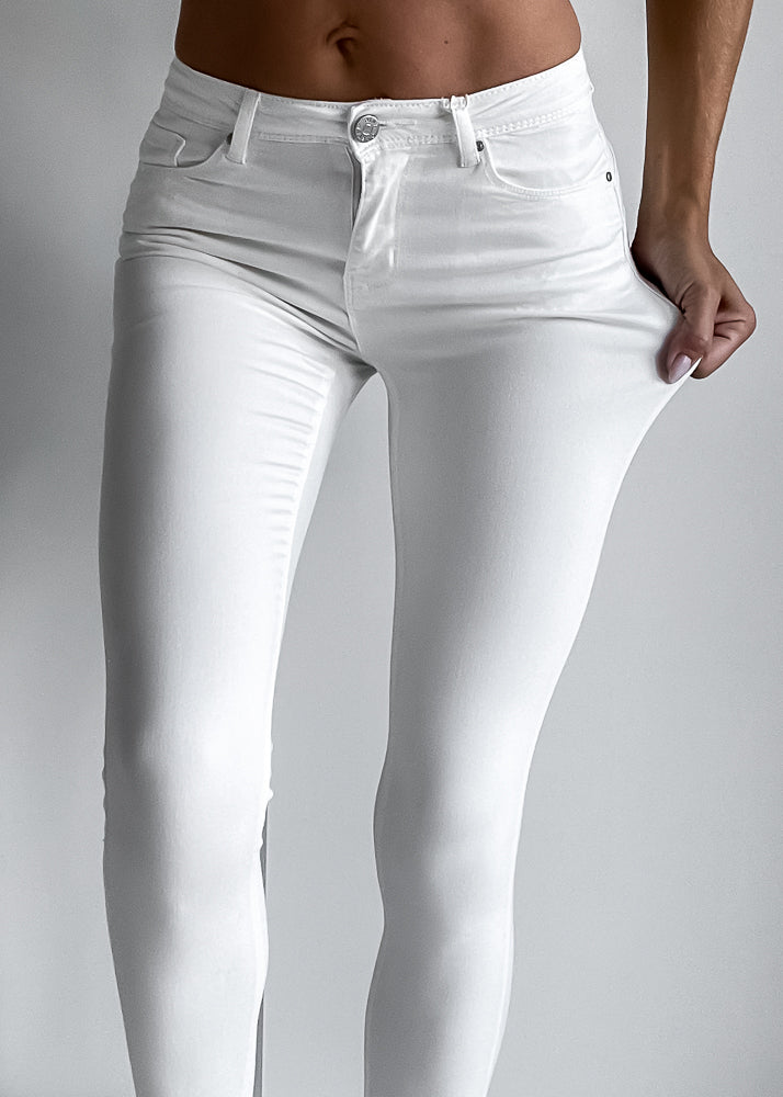 Ultra komfortable stretchy skinny push up jeans - Rå hvid